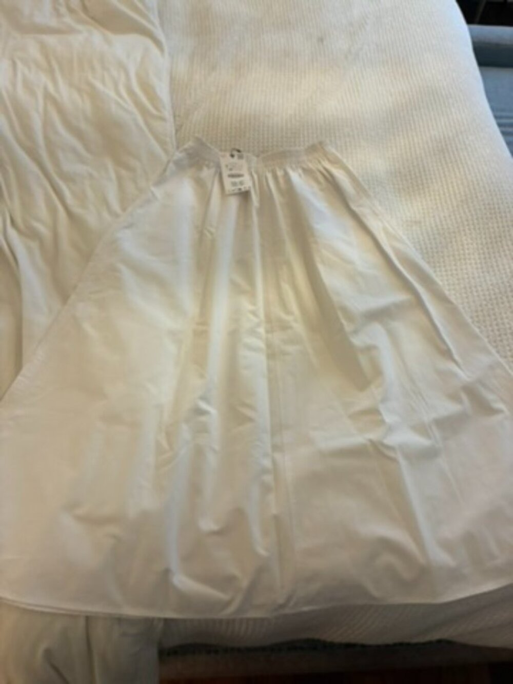 Perfect White Summer Skirt
NEW Zara Pleated Midi Skirt